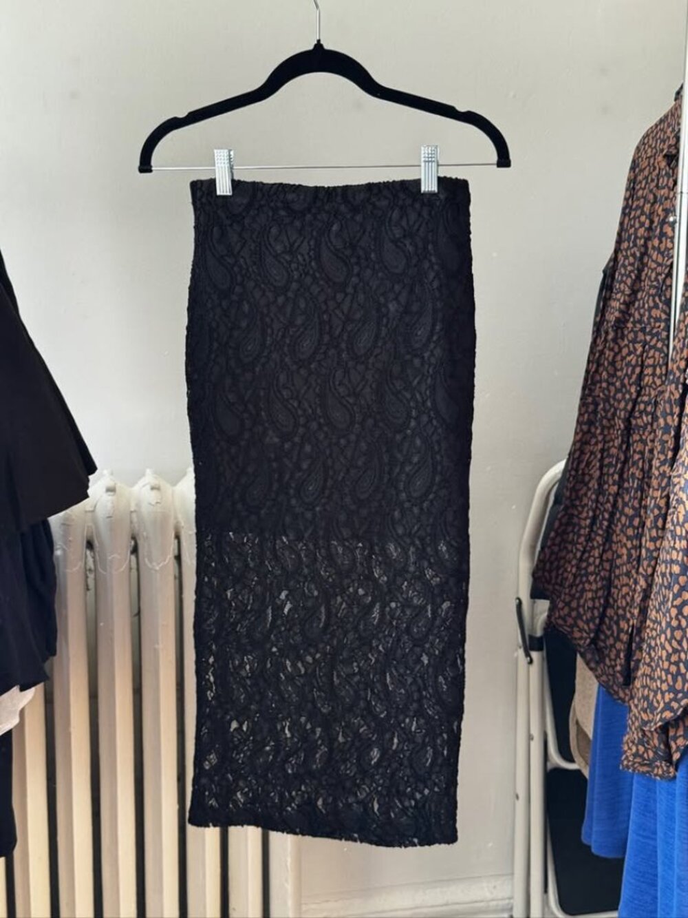 Topshop Black Sheer Lace Skirt With Lining - New with Tags